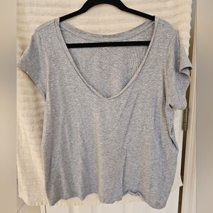VS relaxed fit v neck top